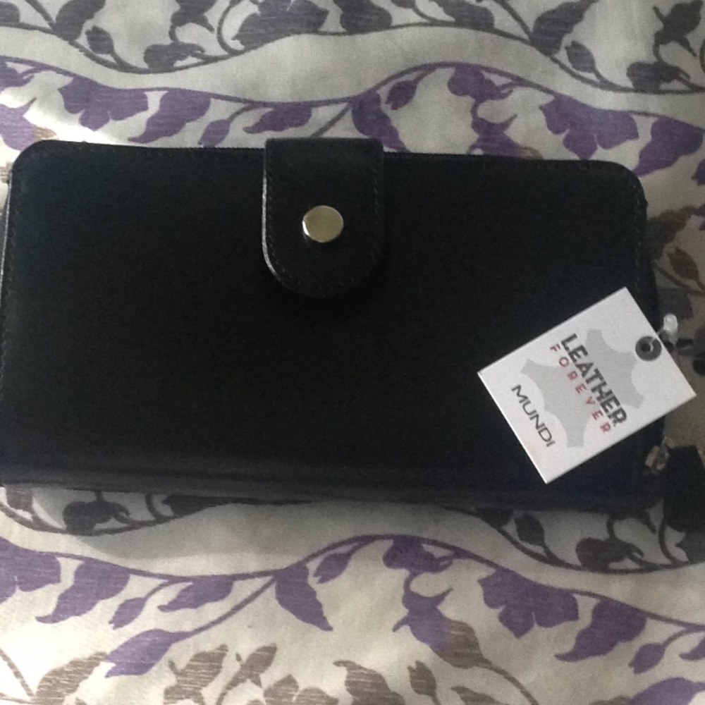 Mundi Leather wallet India clutch